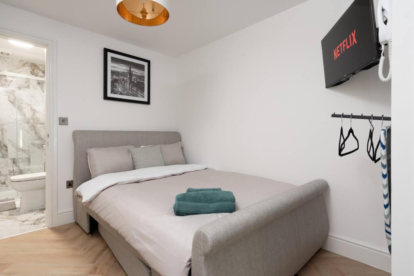Urban Stay Studio Bright Space 10 Mins To City Liverpool Exterior foto